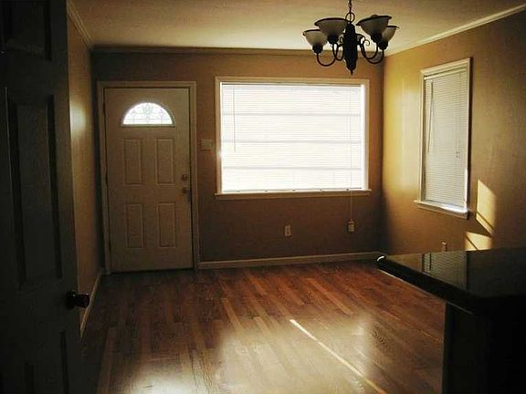 5th image of 4437 Kennon Ave
