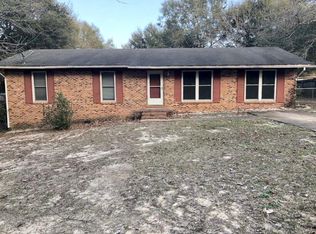 5527 Rainbow Ln, Crestview, FL 32539