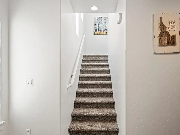 5691 S Bollo St — Photo 19