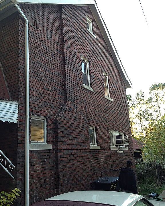 2nd image of 16163 Wildemere St