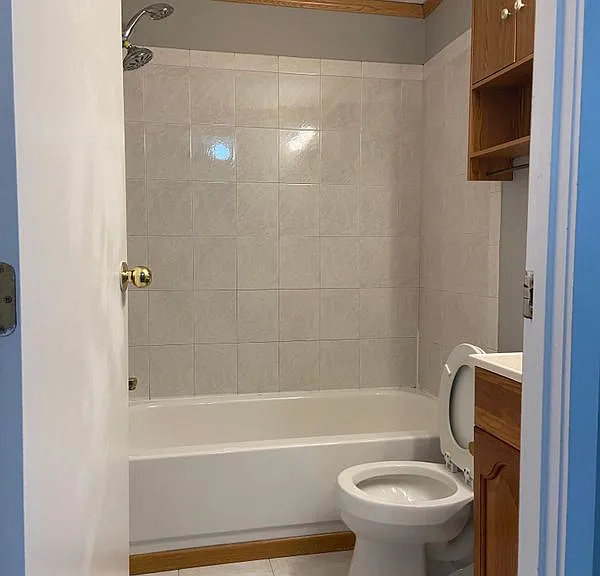 640 Kingston Rd — Photo 7