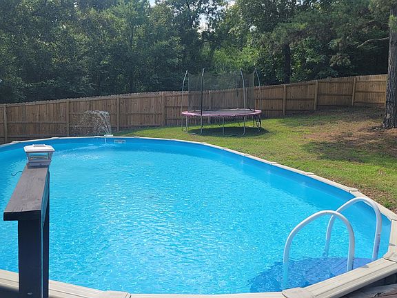 2nd image of 2616 Belmont Dr