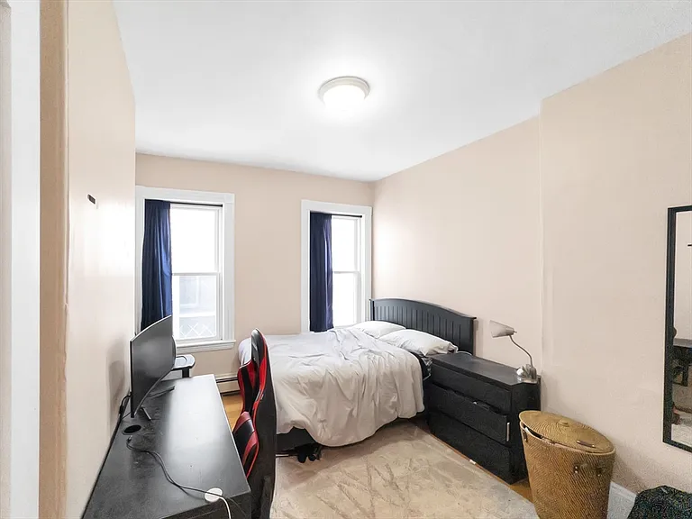 32 Fisher Ave #2 — Photo 9