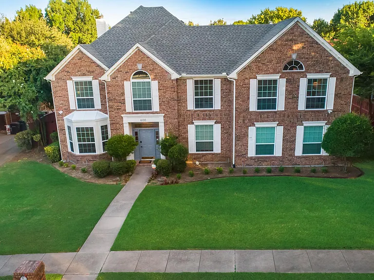 600 Post Oak Dr — Photo 7