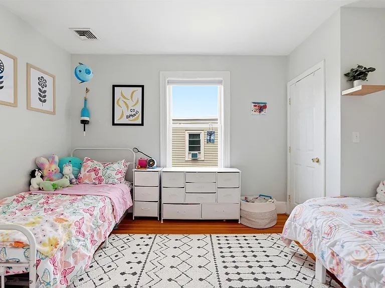 10 Ashmont Ct #3 — Photo 11