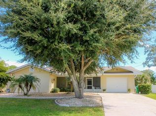 9140 Pine Cove Dr, Englewood, FL 34224