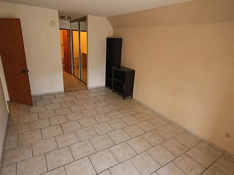 8308 Regents Rd #1C — Photo 12