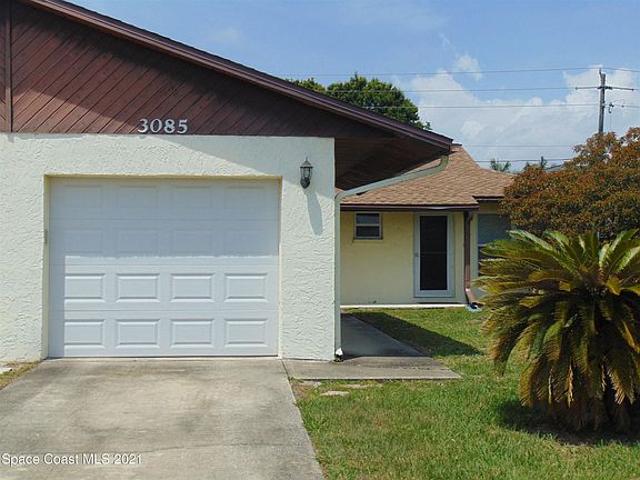 2nd image of 3083 Sea Gate Cir #3083