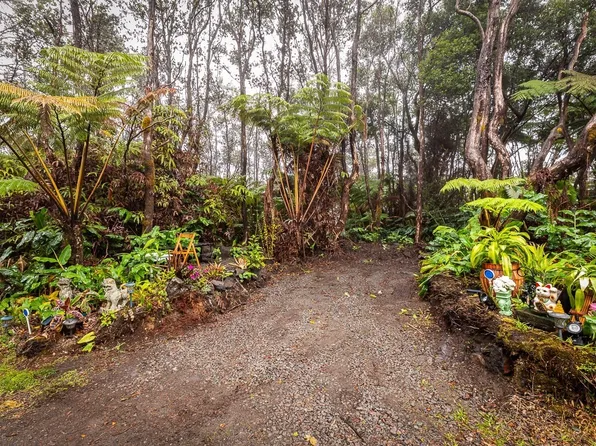 11-3803 2nd St, Volcano, HI 96785