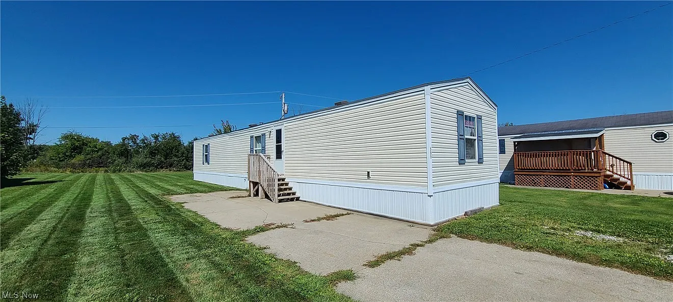 360 S Main St #595 photo 1