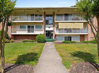 5614 Crenshaw Rd APT 1011, Richmond, VA 23227