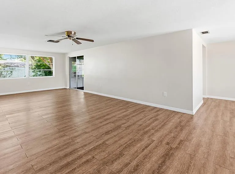 7814 Talisman Dr — Photo 9