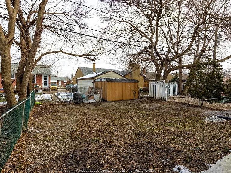 1044 Lena Ave #LOWER — Photo 16