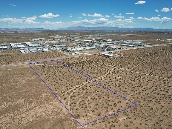 3rd image of 17374 Koala Rd