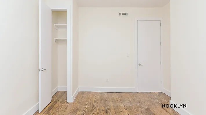 Rented by Nooklyn NYC LLC | media 17