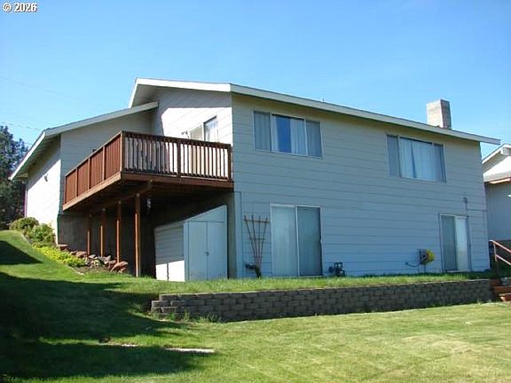 5th image of 2303 SW Ladow Ave