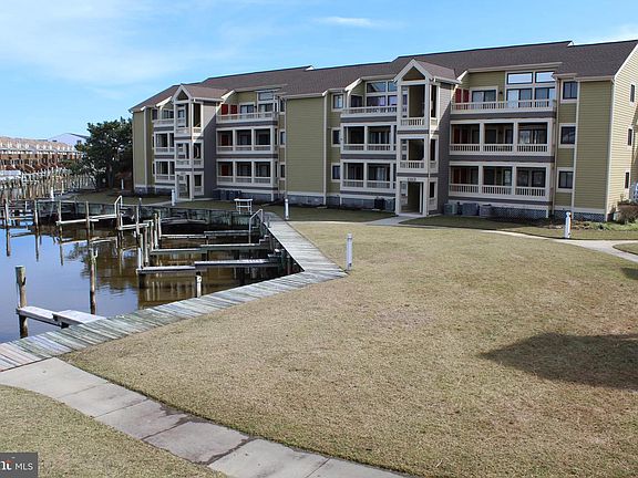 2nd image of 206 N Heron Dr #2063D