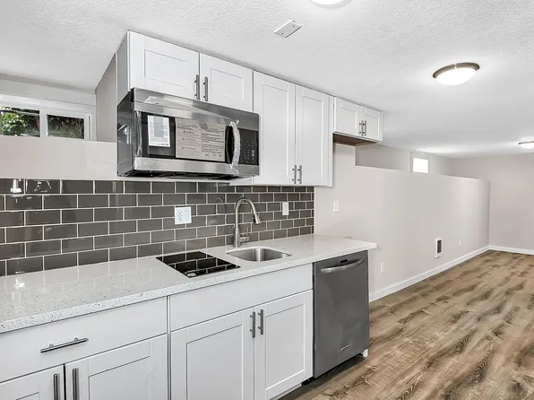 7006 SE 66th Ave Unit C, Portland, OR 97206