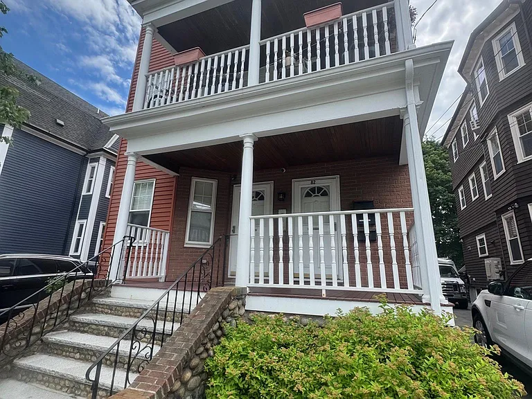 78 Morrison Ave — Photo 3