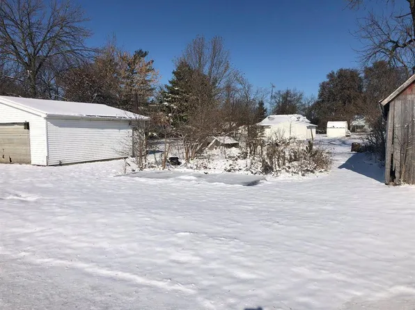5126 E State Road 16, Brook, IN 47922