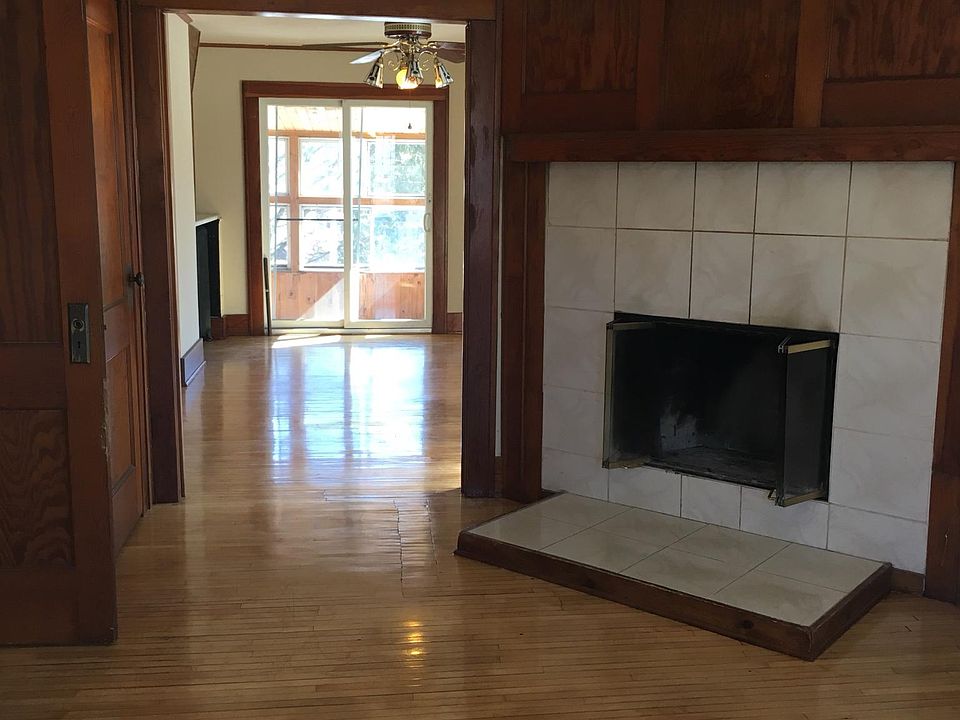 1st image of 146 South St