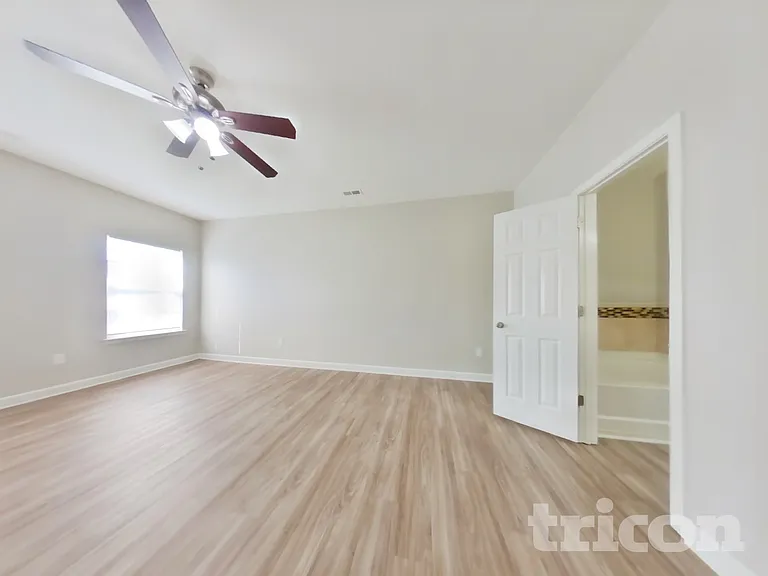 8326 Knapp Ct — Photo 9