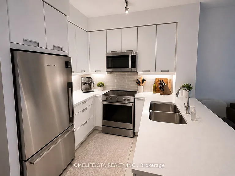 35 Watergarden Dr #1616 — Photo 3