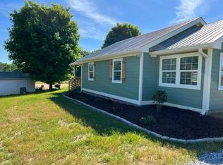 4524 N Browning Bridge Rd, Gainesville, GA 30506