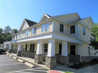 157 W Main St APT 6, Niantic, CT 06357