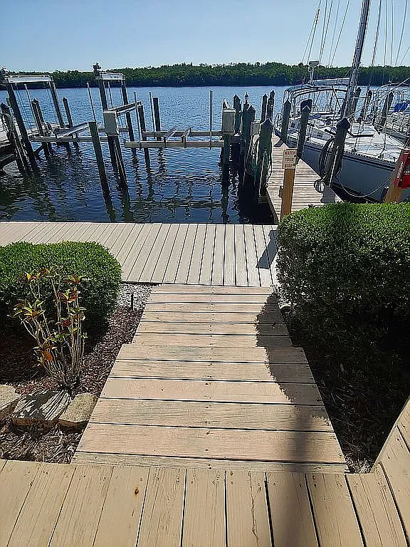 2 bed, 2.5 bath, 1104 sqft, $2,500 — Photo 4