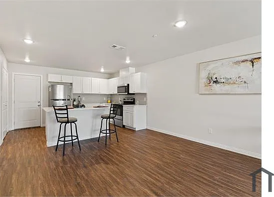 6209 Roby Dr — Photo 25