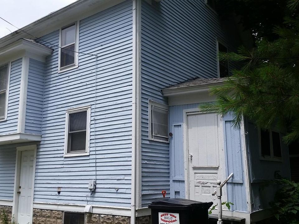 2nd image of 1511 March St