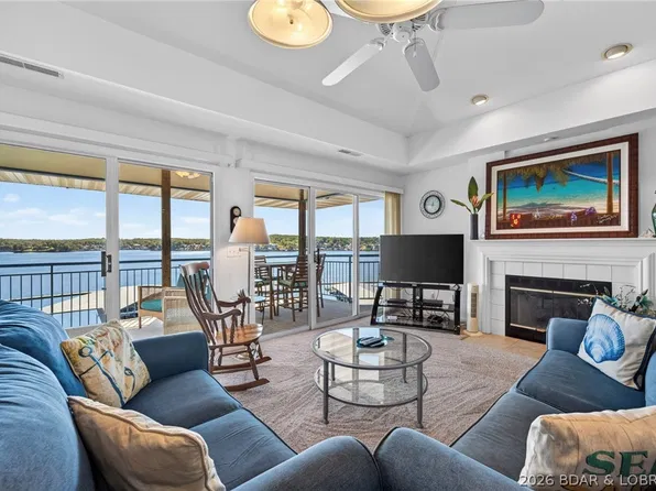 354 W Palisades Condo Dr #4B, Lake Ozark, MO 65049