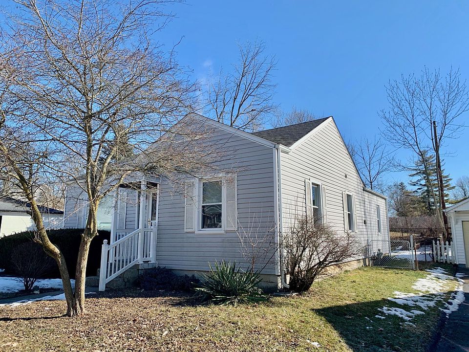 1st image of 229 NW 19th St
