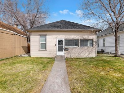 332 4th Ave W, Twin Falls, ID, 83301