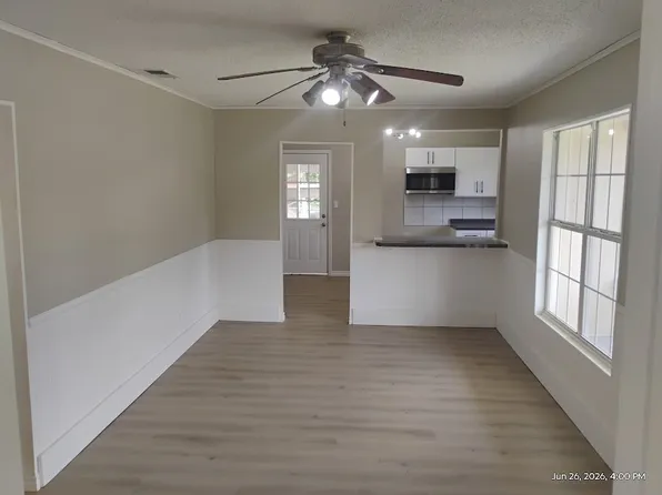 371 Wells St, Hawkins, TX 75765