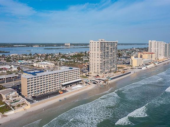 3rd image of 3501 S ATLANTIC AVENUE #5200
