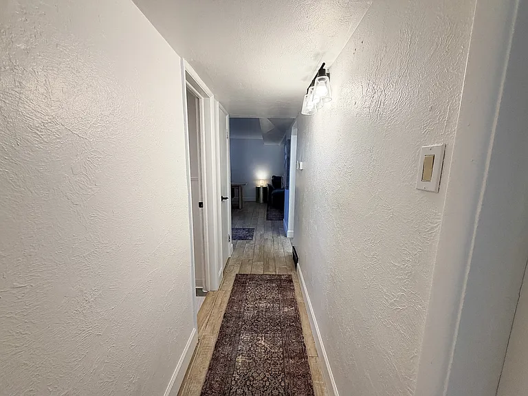 1640 N Zenobia St — Photo 9