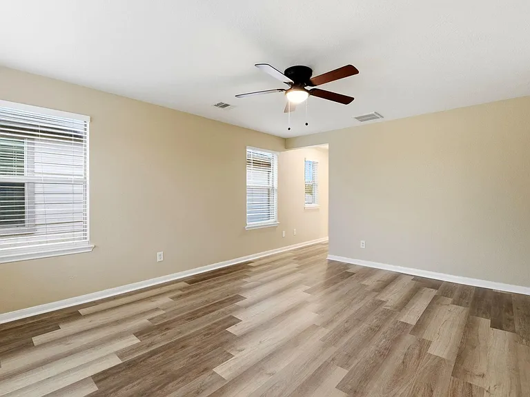 1230 Grassy View Dr — Photo 31