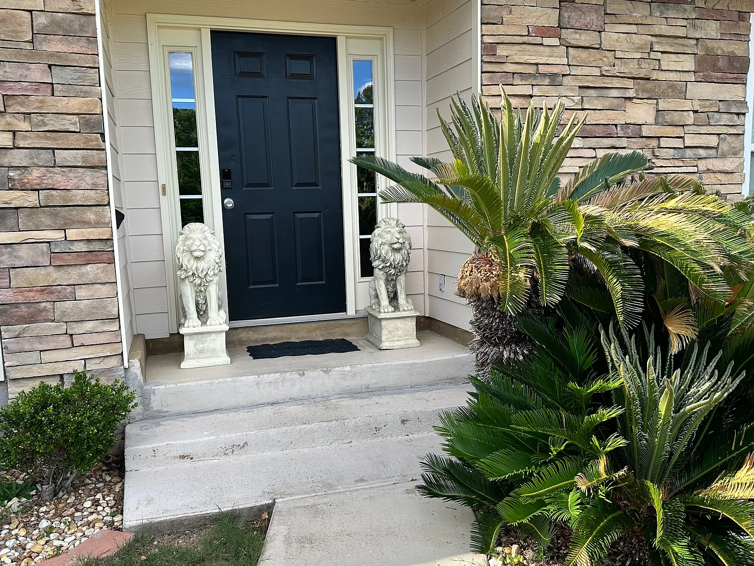 5 bed, 1745 sqft, $6,000 — Photo 4