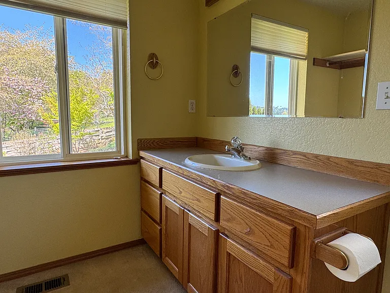 740 SW Carmen Heights Dr — Photo 19