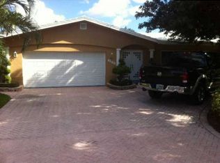 4100 NE 25th Ave, Fort Lauderdale, FL 33308