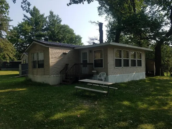 2537 N Webb Lake Dr NW, Hackensack, MN 56452