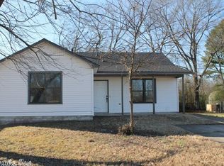 1303 Collier Dr, Conway, AR 72032