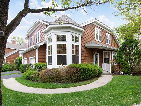 2nd image of 16 Wyldwood Drive