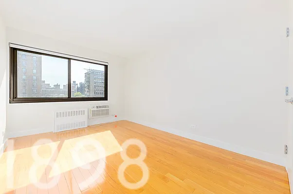 Rented by A&E Real Estate Management | media 18