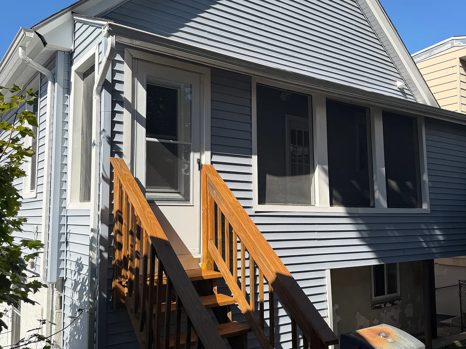 3 bed, 1164 sqft, $3,500 — Photo 1