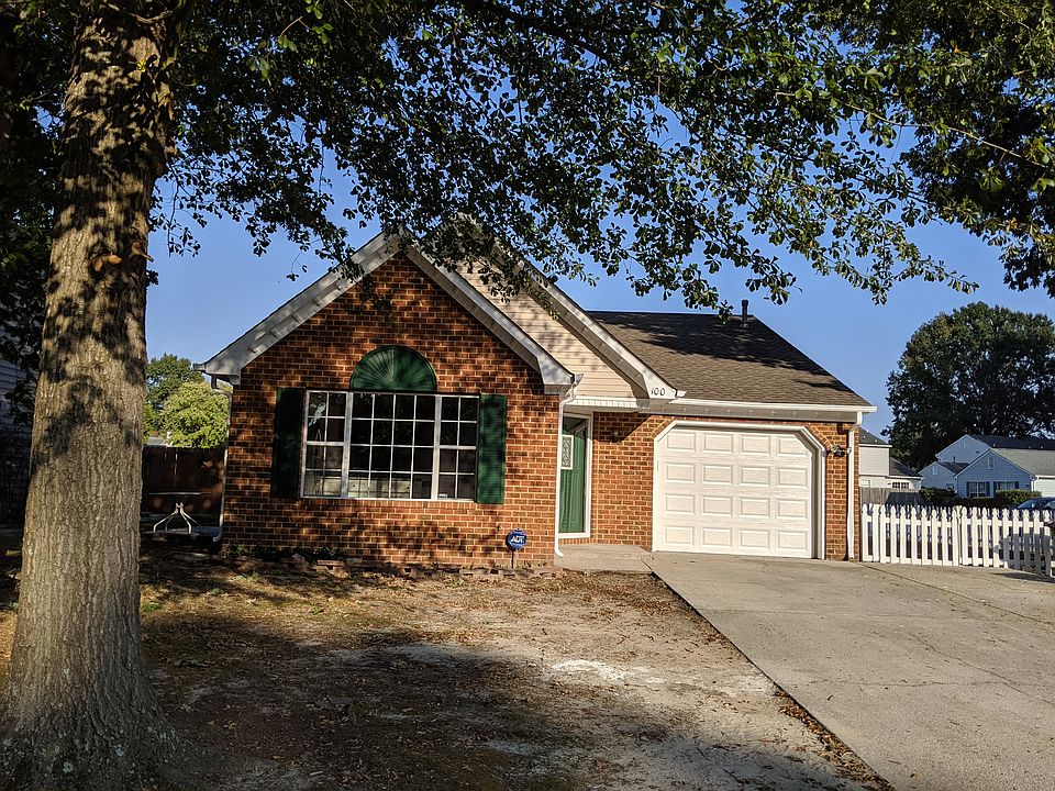 1st image of 100 Bridle Ln