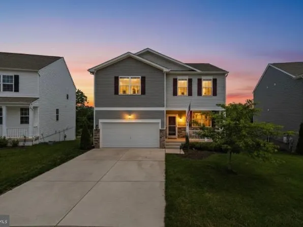 2004 Fauna Dr, Frederick, MD 21702