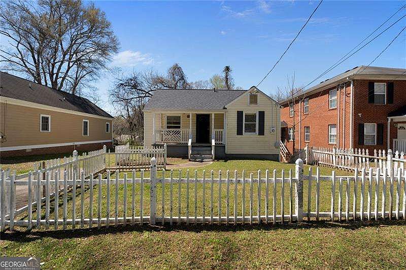 1st image of 246 Stafford St NW